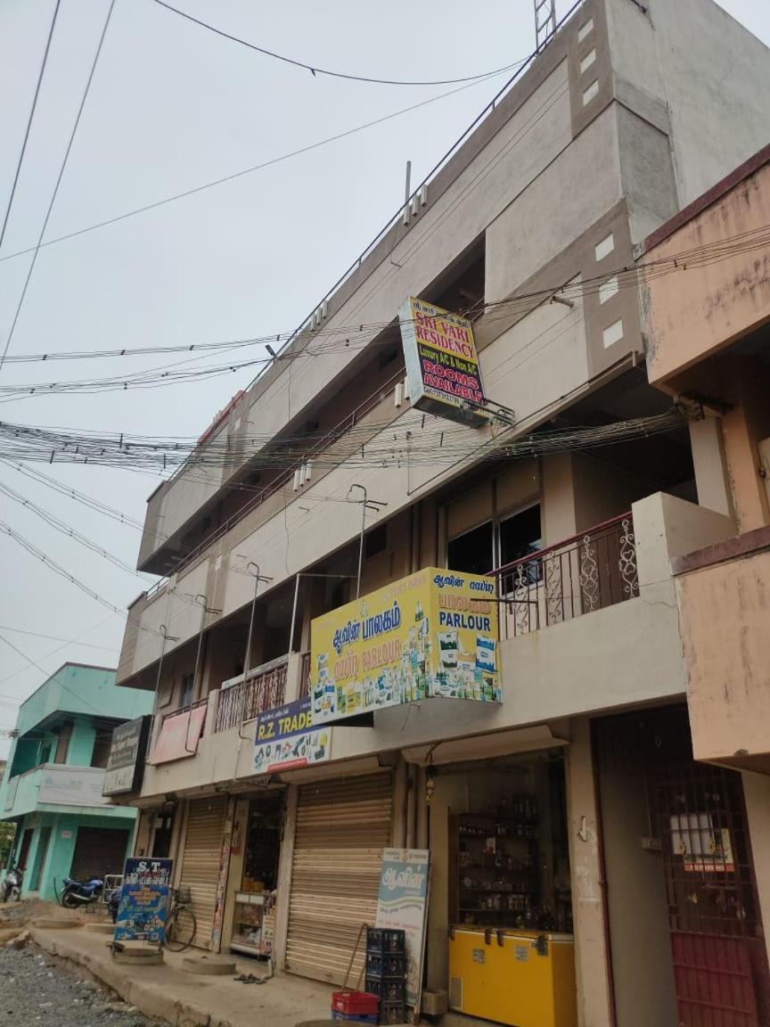 Sri Vari Residency Hostel Vellore Bagian luar foto