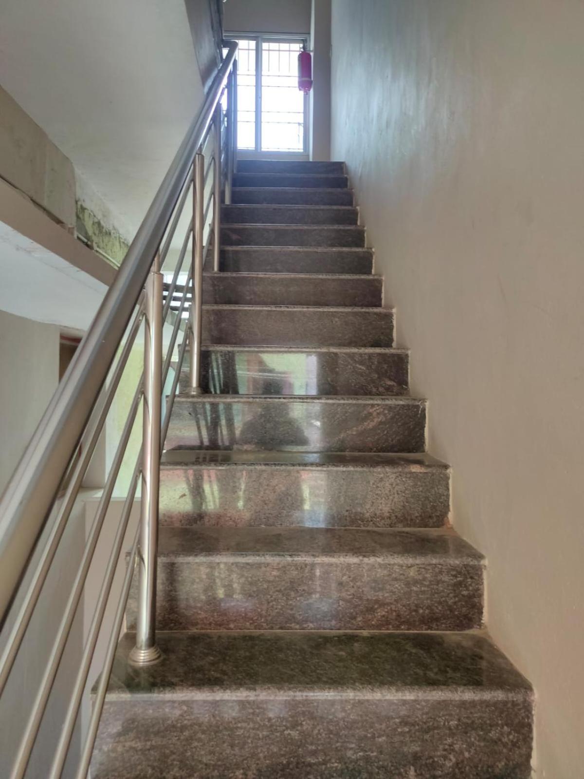 Sri Vari Residency Hostel Vellore Bagian luar foto